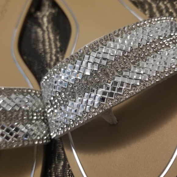 *SOLD*ALDO Sandals 6.5 NIB - Picture 4 of 5